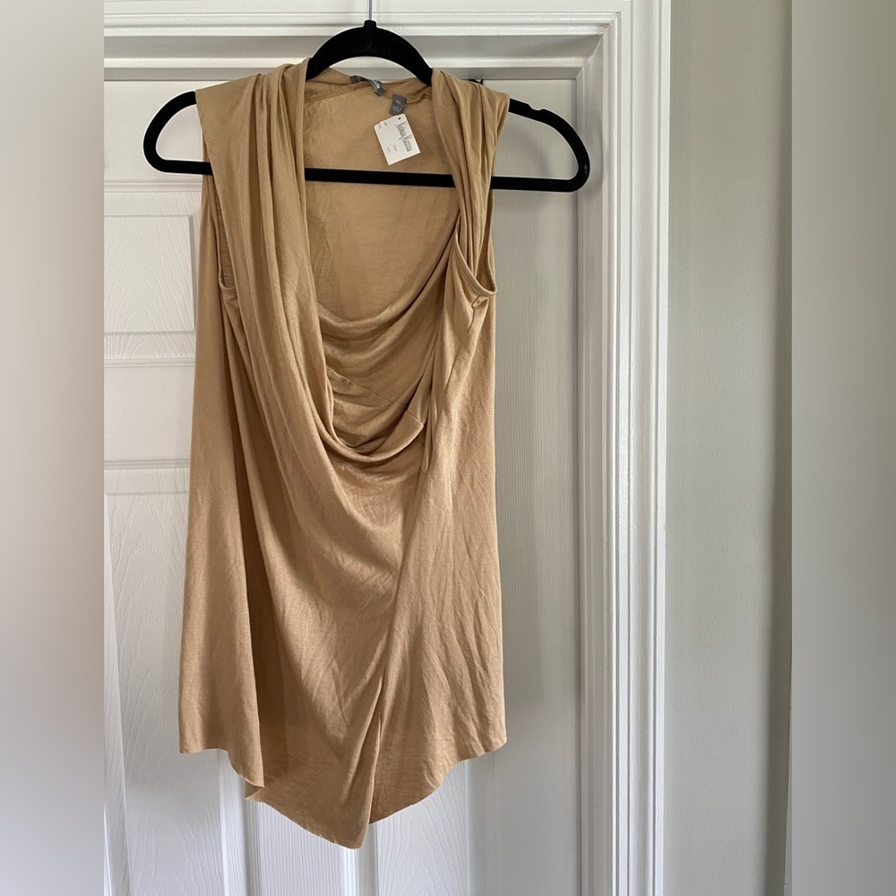 NWT Neiman Marcus Womens Tan Cowl Neck Tank Top  Size XS

Brand new!